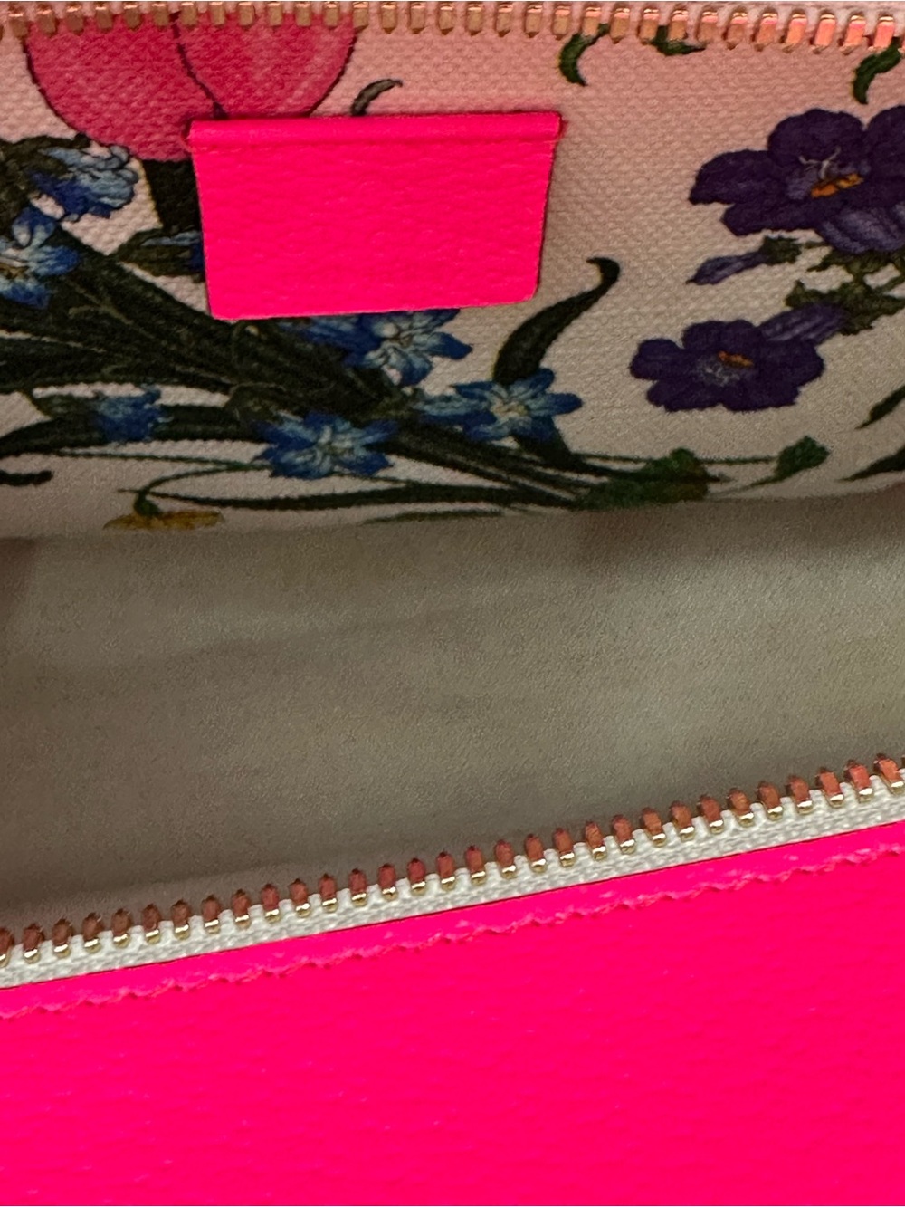 Gucci Flora Tote Pink Floral Canvas Crossbody Bag 550141 - Picture 15 of 17